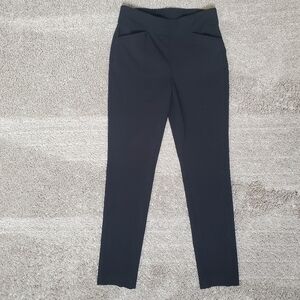 NWOT Chico's Perfect Stretch Women's Black Pants Size 0.5 (S/6) Front Pockets